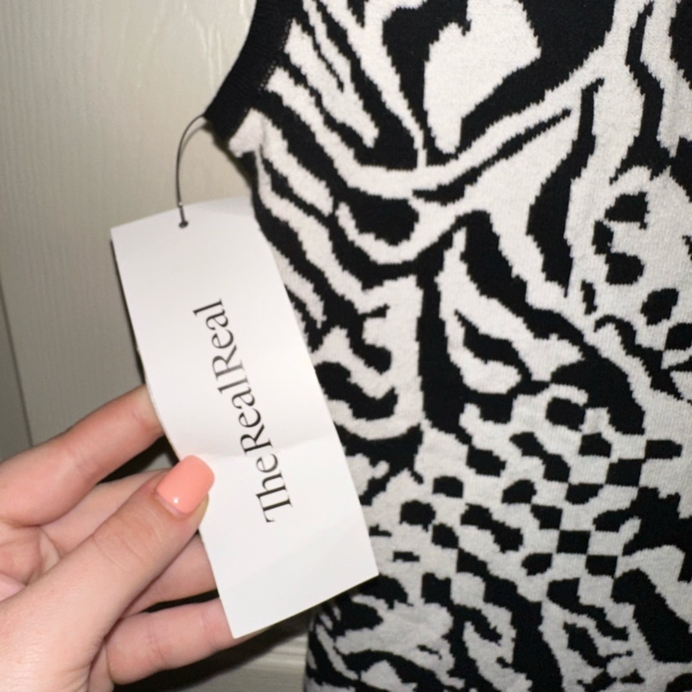 McQ Alexander McQueen Black and White animal print knit Mini Dress S - Picture 3 of 6